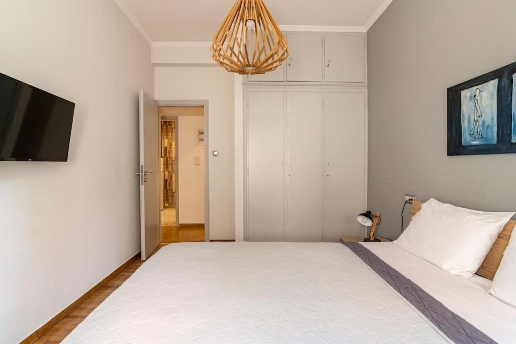 Leon Cozy Apartment Афіни Екстер'єр фото
