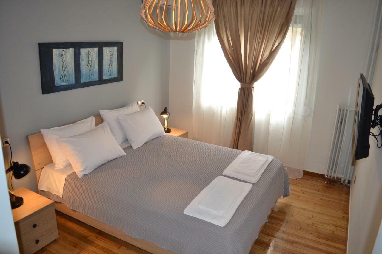 Leon Cozy Apartment Афіни Екстер'єр фото