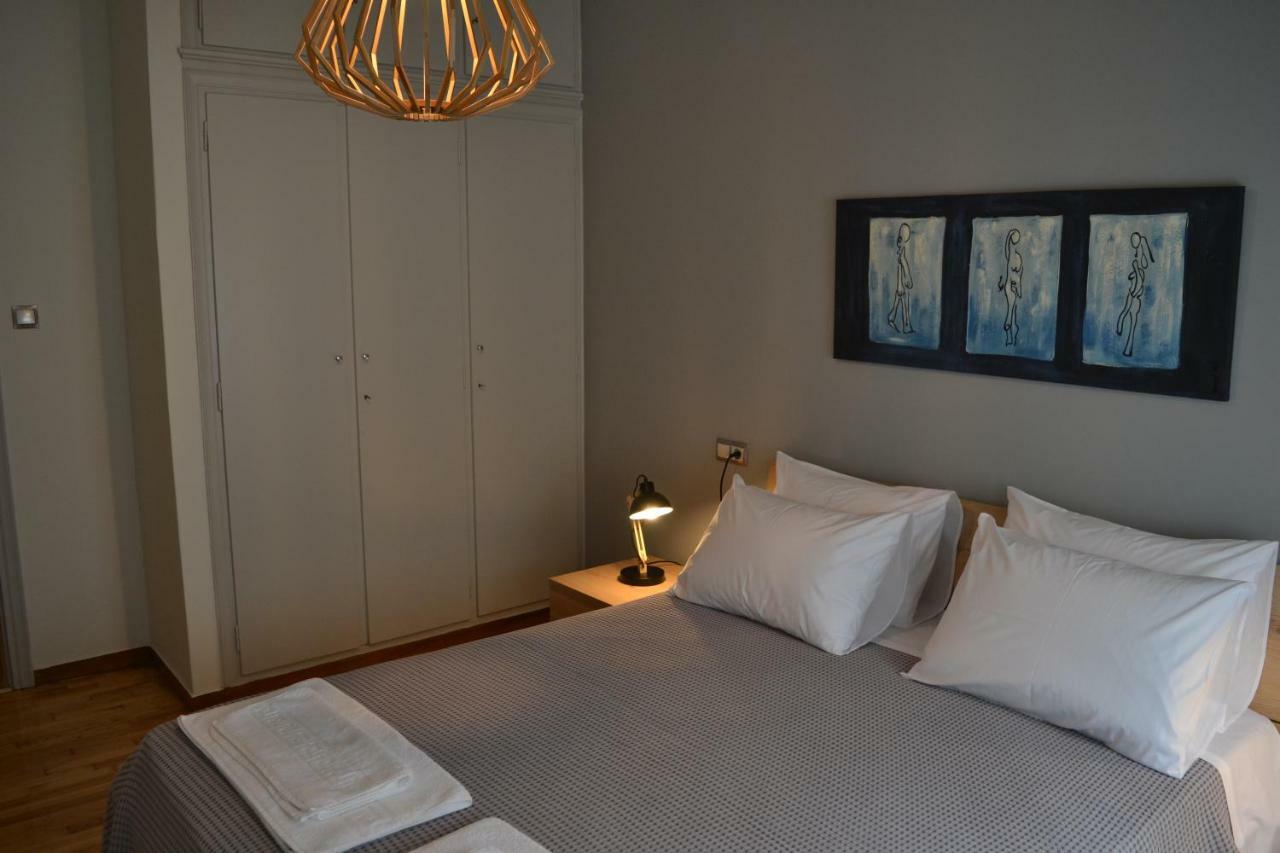 Leon Cozy Apartment Афіни Екстер'єр фото