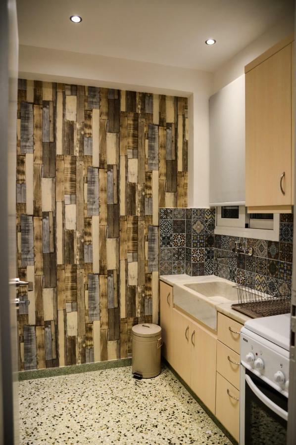 Leon Cozy Apartment Афіни Екстер'єр фото